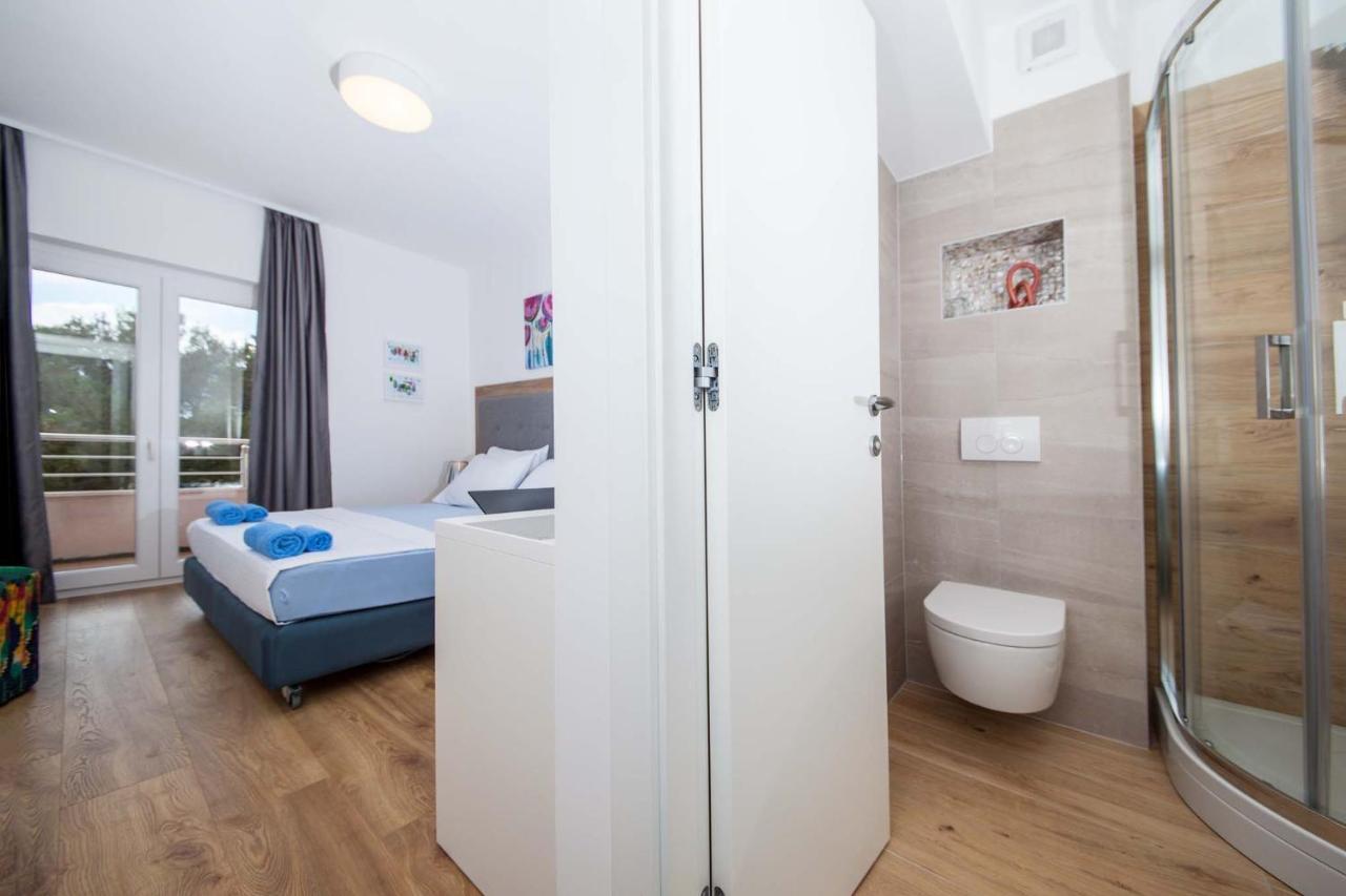 Pansion Mlikota Bed & Breakfast Promajna Exterior foto