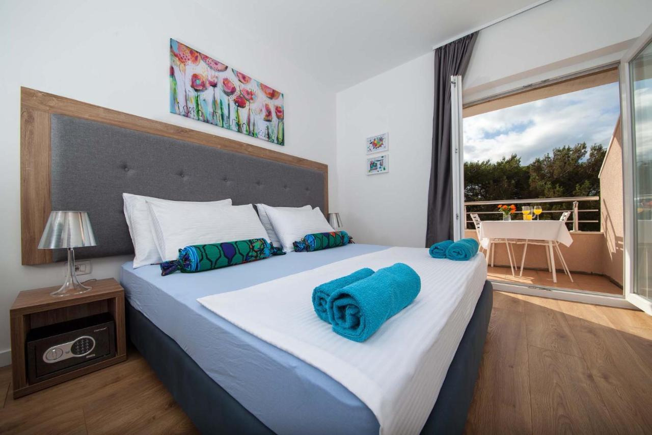 Pansion Mlikota Bed & Breakfast Promajna Exterior foto